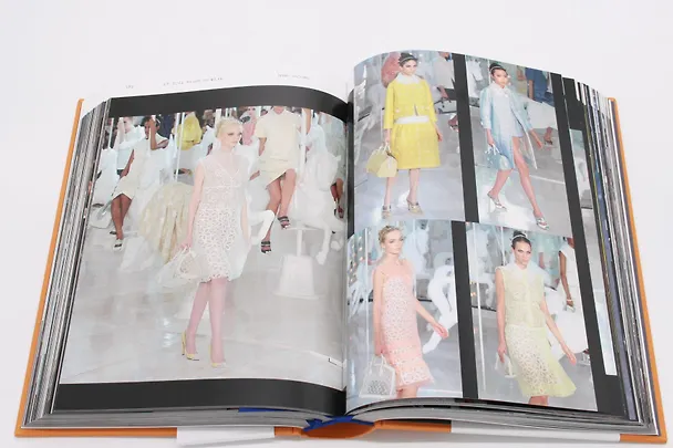 Книга Louis Vuitton Catwalk: The Complete Fashion Collections () — 10