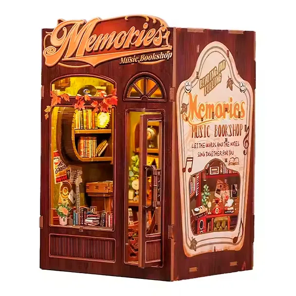 SD04 Конструктор интерьерный  – сборный домик CuteBee - Музыкальный и книжный магазин "Воспоминания", 136 деталей (материалы: дерево, картон, пластик, металл), со световыми эффектами (подсветка интерьера), с питанием от 2хААА батареек (не включены), серия 3121350 — 11