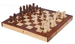 Шахматы дерево 16*30*6 см (487510)