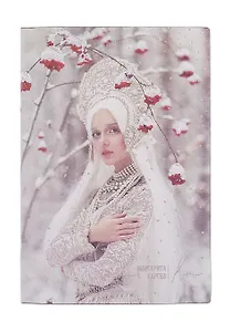 Ежедневник недат. А5 120л "Наппа. Маргарита Карева, рябина" кожзам, мягк. переплет, тисн.фольгой, офсет, справ.мат-лы, ляссе, инд.уп