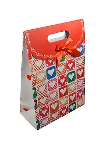 Пакет подарочный бумажный А5 19*8,5*27 "Много сердечек" на липучке, мат. ламинат, выруб. ручка, M