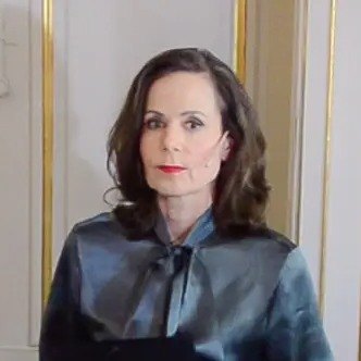 Сара Даниус