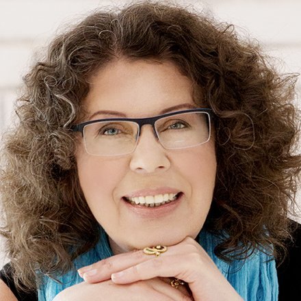 Александра Маринина