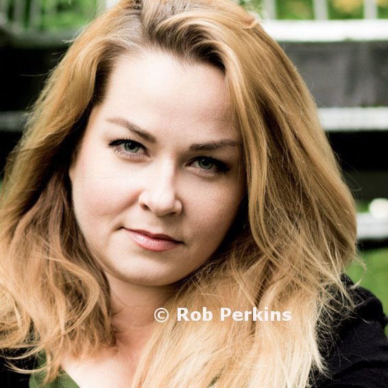 Юлия Диппель