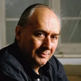 Джеймс Грэм Баллард