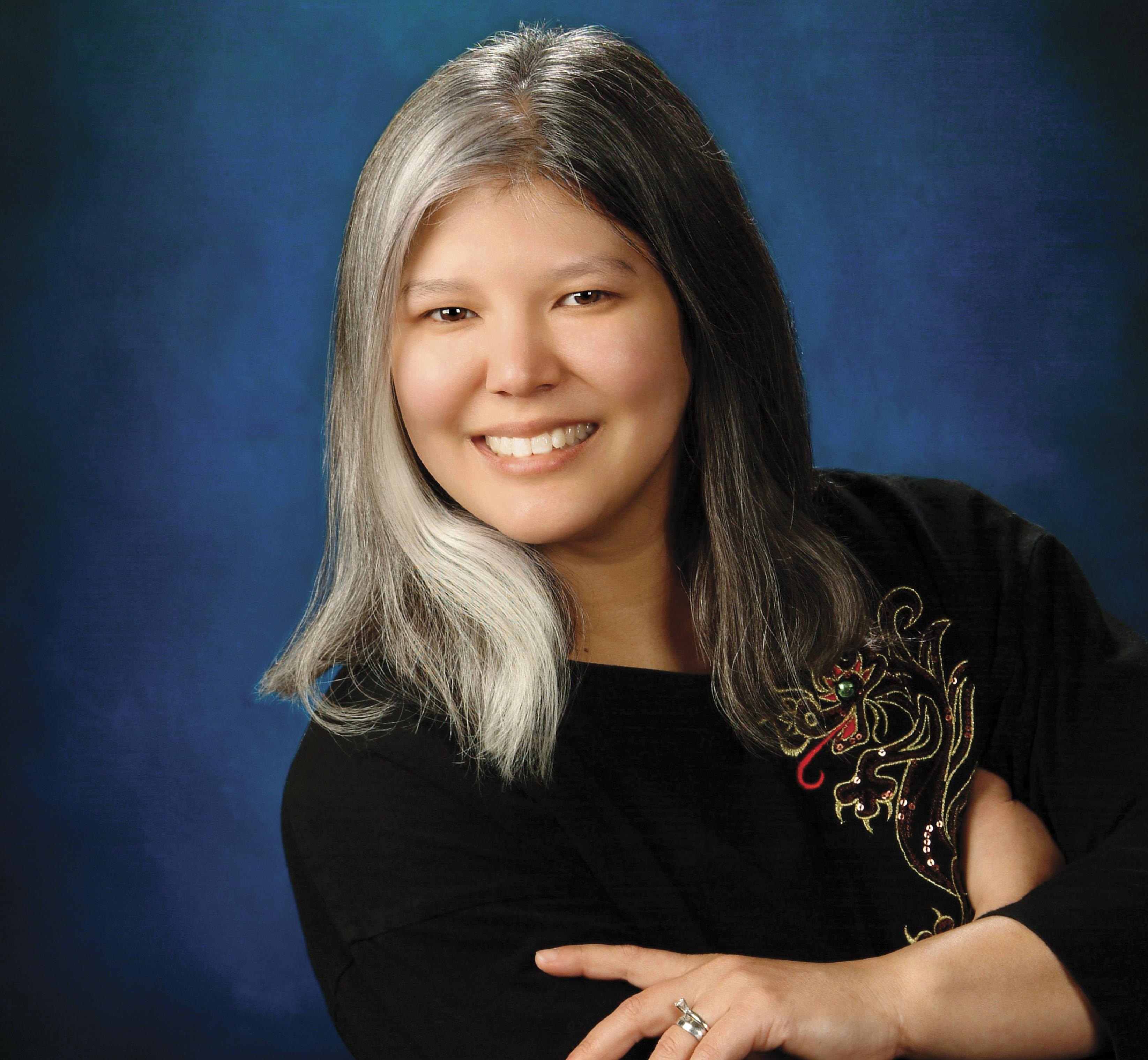 Джули Кагава