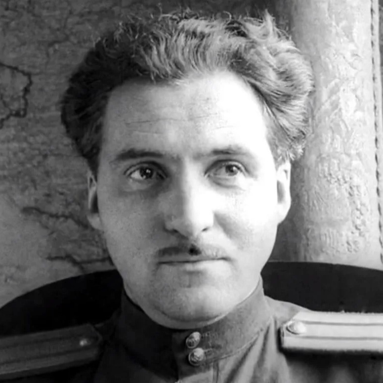 Константин Симонов