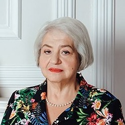 Екатерина Вильмонт