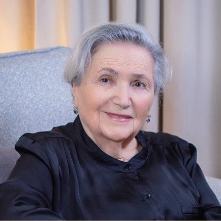 Ася Петрова