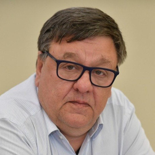 Петр Маркович Алешковский