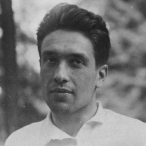 Михаил Булатов